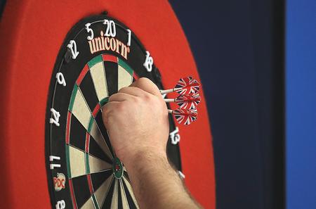 Darts Wm Pfeile Der Liebe Zeit Online