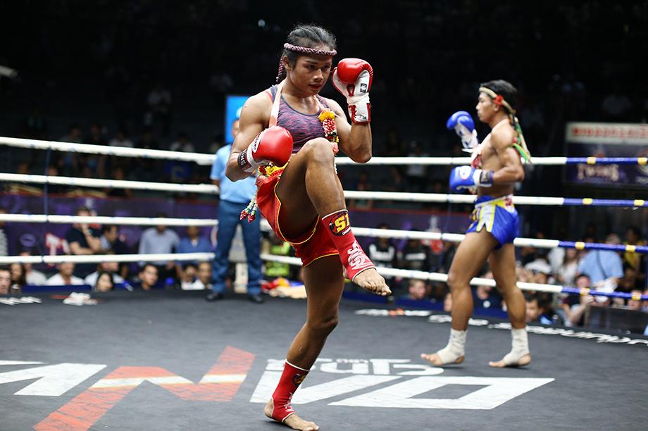 Р‘РѕР№С†С‹ Muay Thai РґРµРІРѕС‡РєРё