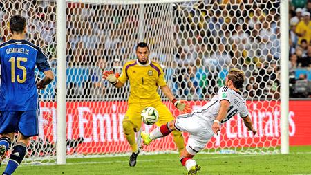 Deutsche Wm Tore Fur Einen Moment Besser Als Messi Zeit Online