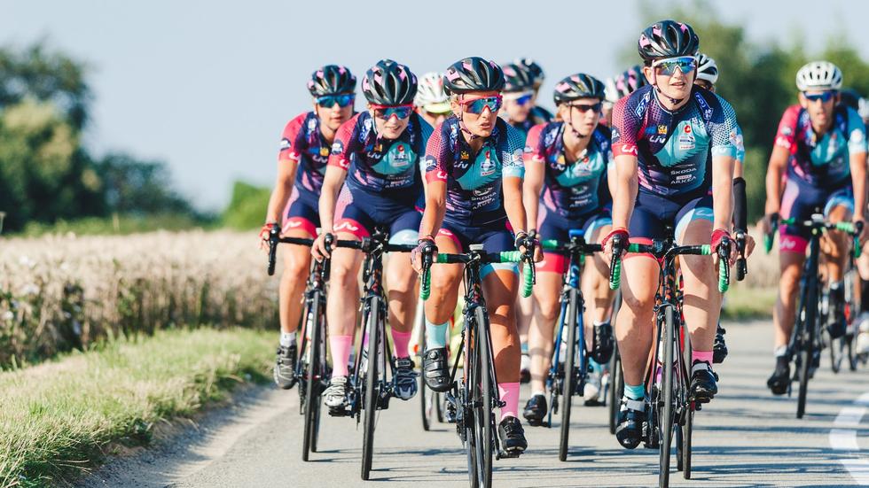 Спорт панорама. Мапеи Велокоманда. ВДВ Велоспорт. Спортивная панорама.