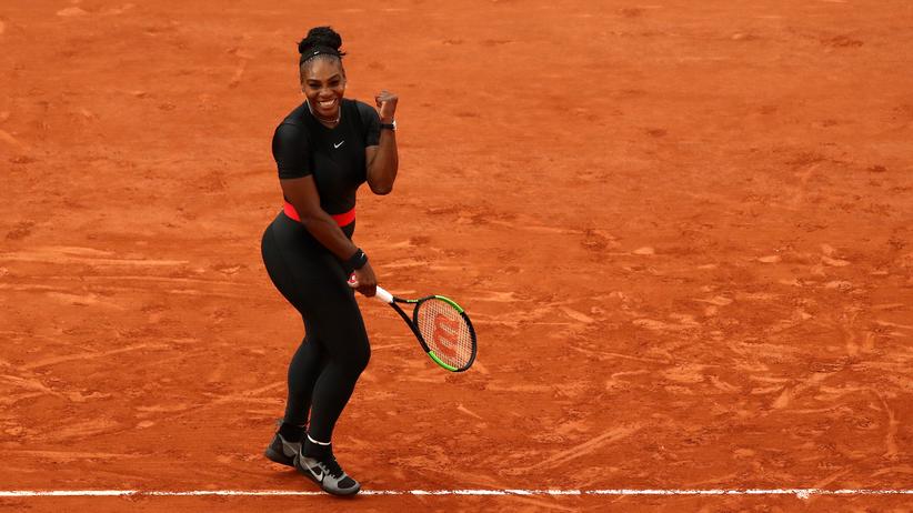 Serena Williams: Männer, die auf Catsuits starren