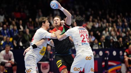 Handball Em Besser Im Angriff Der Abwehr Beim Feiern Zeit Online