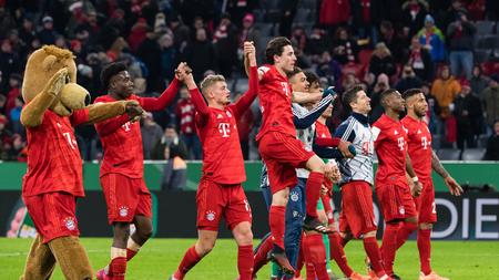 Dfb Pokal Bayern Munchen Und Saarbrucken Ziehen Ins Viertelfinale Ein Zeit Online