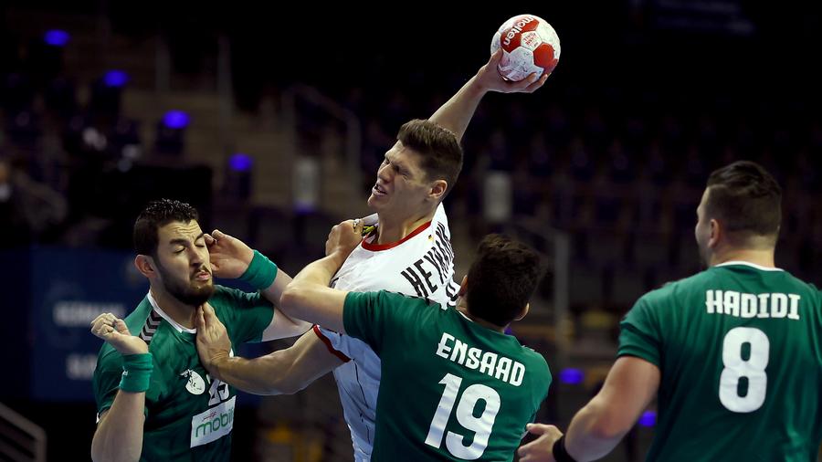 Handball Deutsche Handballer Qualifizieren Sich Fur Olympia Zeit Online