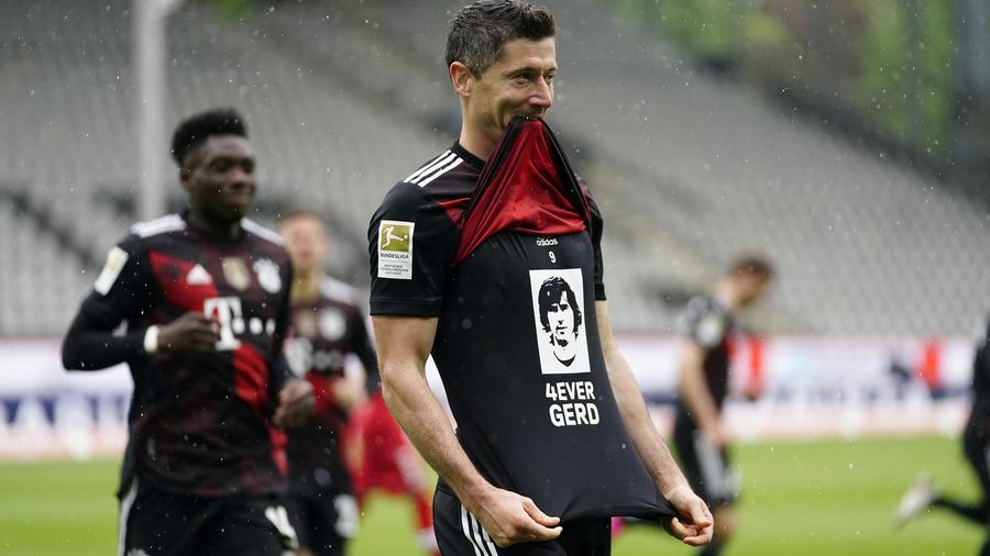 Robert Lewandowski In Polen Liest Man Ganz Genau Was Die Deutschen Uber Ihn Schreiben Zeit Online