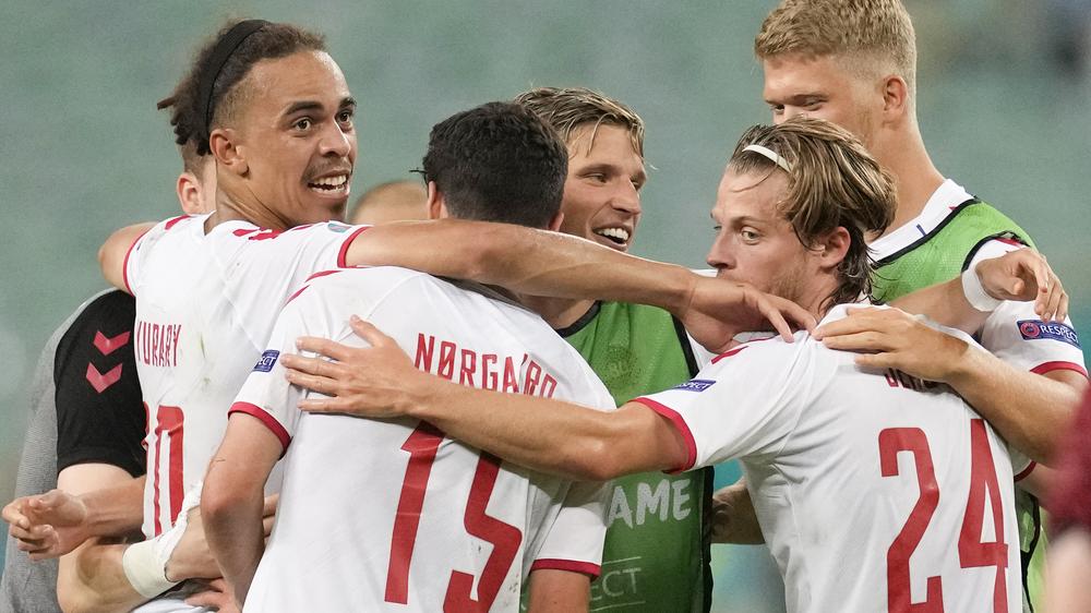 Fußball-EM: Dänemark zieht ins Halbfinale ein | DIE ZEIT