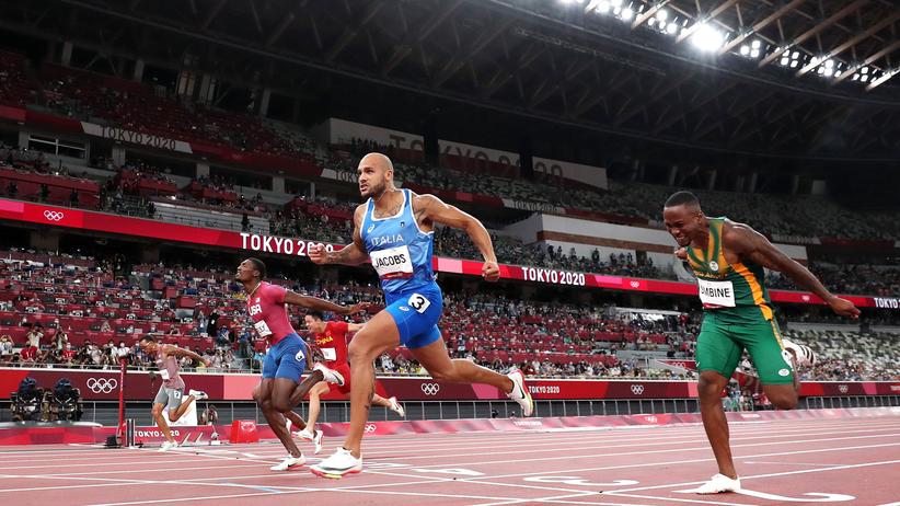 Olympia 2021: Marcell Jacobs holt Gold im 100-Meter-Finale ...