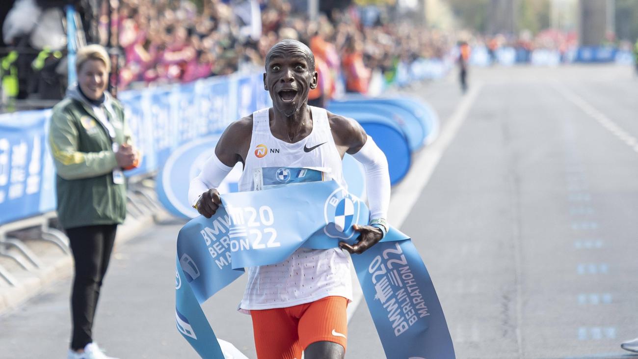 Eliud Kipchoge: 42,195 Kilometer in einer eigenen Welt  ZEIT ONLINE