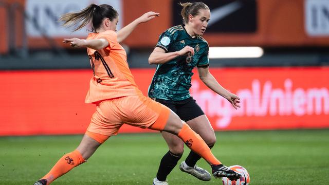 WM-Vorbereitung: Deutsche Fußballerinnen siegen 1:0 in den Niederlanden