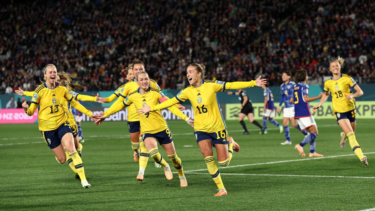 Fu Ball Wm Der Frauen Schweden Zieht Ins Halbfinale Ein Zeit Online