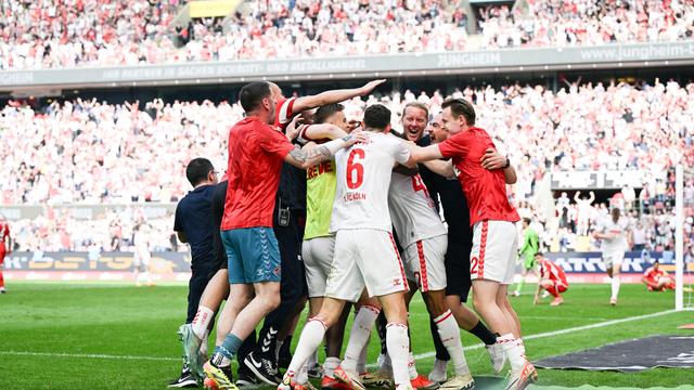 Bundesligarückschau: Die Lage ist lausig, doch et Trömmelche jeht