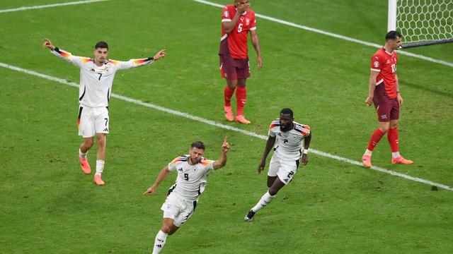 Fußball-EM, Gruppe A: Deutschland rettet mit spätem Tor den Gruppensieg