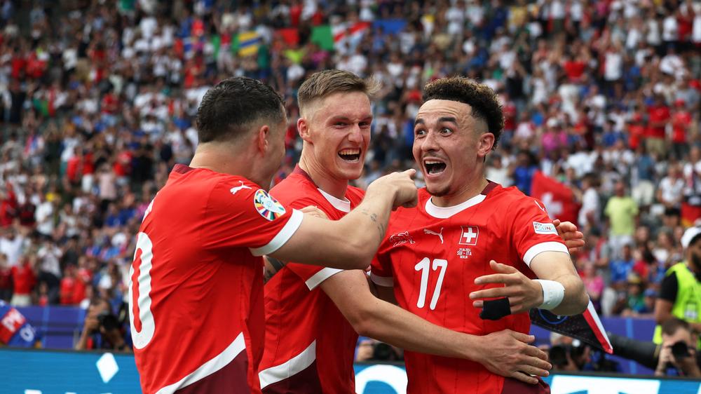 Achtelfinale der FußballEM Schweiz besiegt Italien und steht im EM