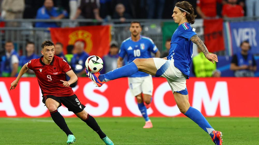 FußballEM, Gruppe B Italien gewinnt trotz Albaniens Rekordtor ZEIT