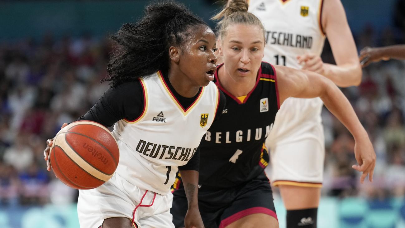 Basketball bei Olympia Deutsche BasketballFrauen schlagen