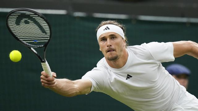 Tennis: Alexander Zverev zieht in die dritte Runde in Wimbledon ein