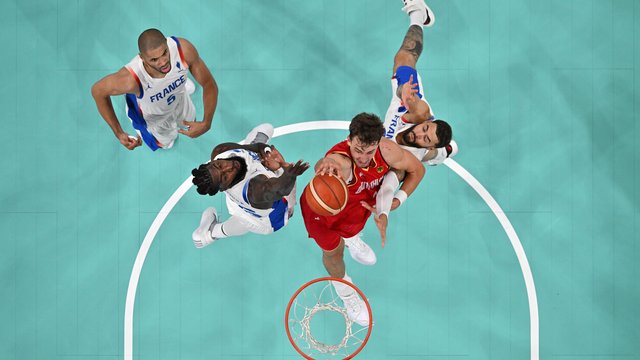 Olympia in Paris: Deutsche Basketballer gewinnen souverän gegen Frankreich