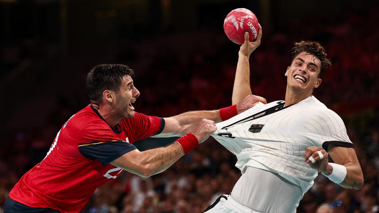 Juegos Olímpicos 2024: los jugadores de balonmano llegan a la final gracias a una victoria ante España