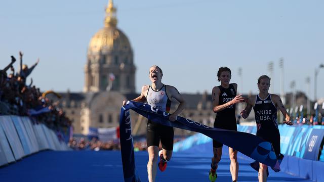 Olympische Spiele 2024: Deutsche Triathlon-Mixed-Staffel holt überraschend Gold