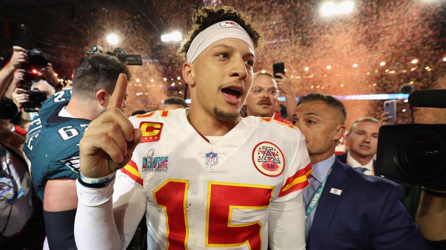 Kansas' Quarterback‌ Patrick Mahomes after​ victory against the Philadelphia ⁢Eagles in superbowl 2023