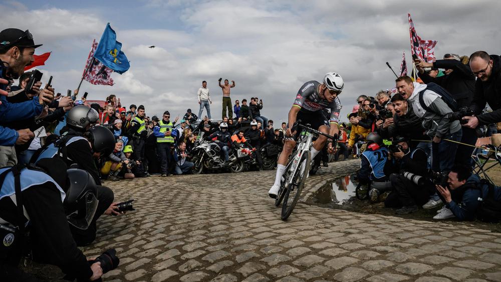 Mathieu van der Poel Paris-Roubaix Victory