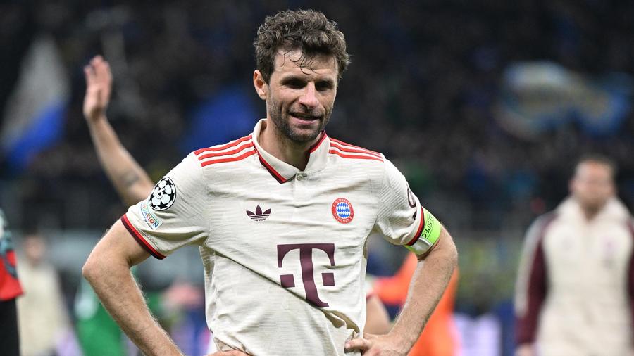 Thomas Müller in Bayern Munich Kit