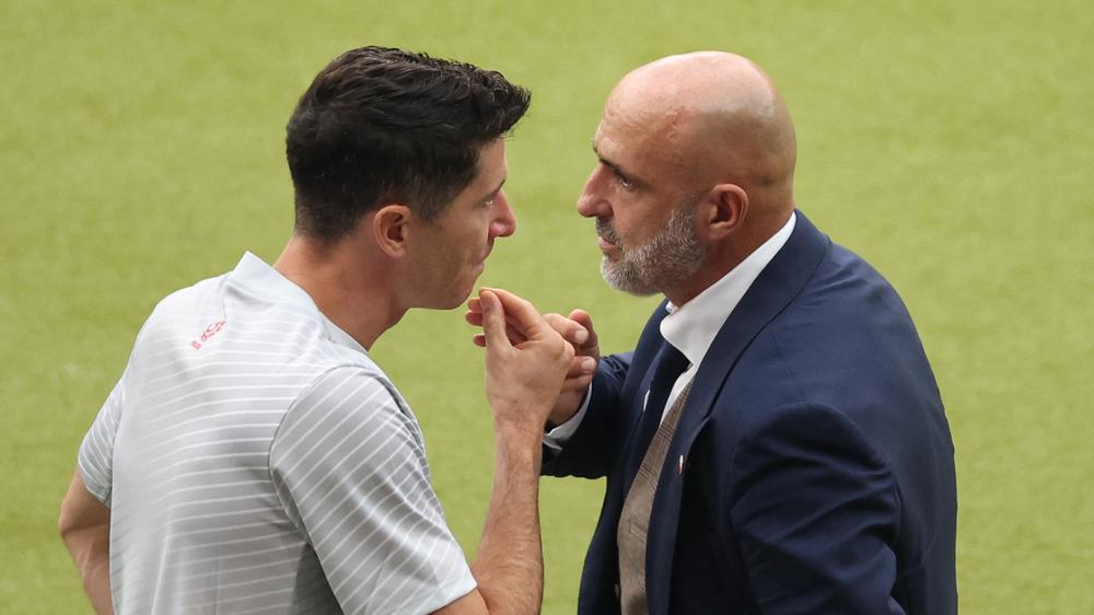 Fußball: Der offene Konflikt zwischen Michał Probierz und Starspieler Robert Lewandowski hatte sich zuletzt zugespitzt.