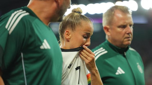 Fußball-EM: Sorgen um die Kapitänin
