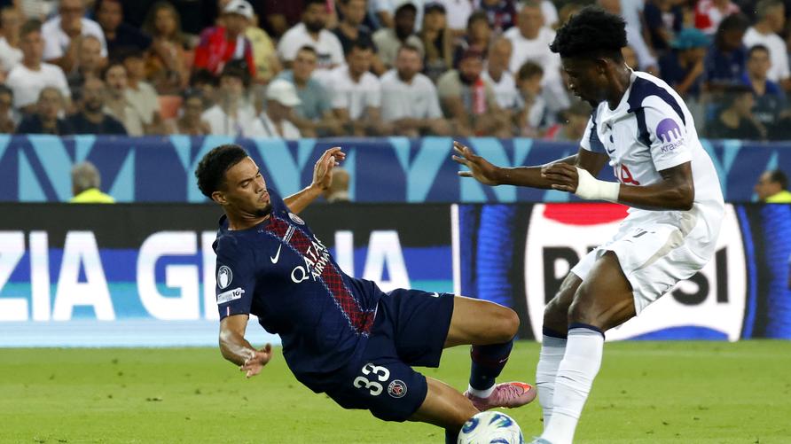 Supercup: UDINE, ITALY, AUGUST 13: Warren Zaire-Emery (L), of Paris Saint-Germain, and Mohammed Kudus (R), of Tottenham, fight for the ball during the UEFA Super Cup football final match between Paris Saint-Germain and Tottenham at the Stadio Friuli in Udine, Italy, on August 13, 2025. Riccardo De Luca / AnadoluNo Use USA No use UK No use Canada No use France No use Japan No use Italy No use Australia No use Spain No use Belgium No use Korea No use South Africa No use Hong Kong No use New Zealand No use Turkey