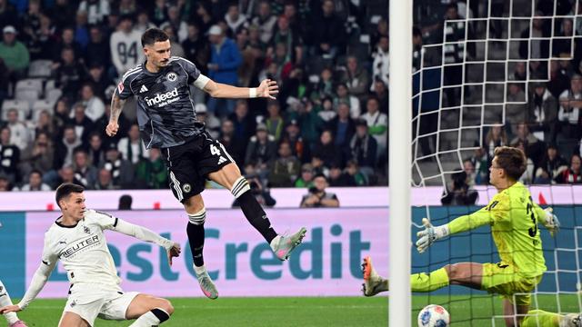 Bundesliga, 5. Spieltag – Samstag: Eintracht Frankfurt siegt bei Torspektakel in Mönchengladbach