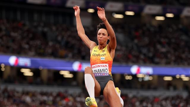 Tokio: Weitspringerin Malaika Mihambo holt Silber bei Leichtathletik-WM