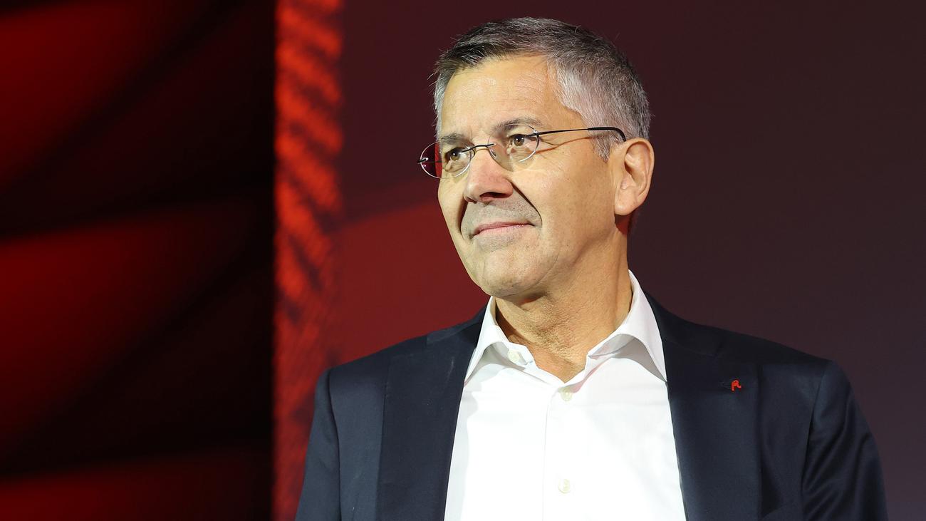 Fußball: Herbert Hainer für Deckelung von Spielergehältern 