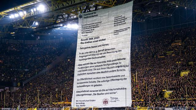 Innenministerkonferenz: Innenminister wollen doch nicht über Stadionsicherheit beraten