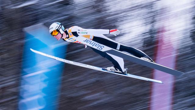 Skispringen: Slowene Domen Prevc gewinnt die Vierschanzentournee