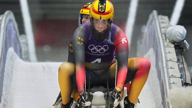 Olympische Winterspiele: Rodel-Doppelsitzer der Frauen nach erstem Lauf mit Medaillenchance