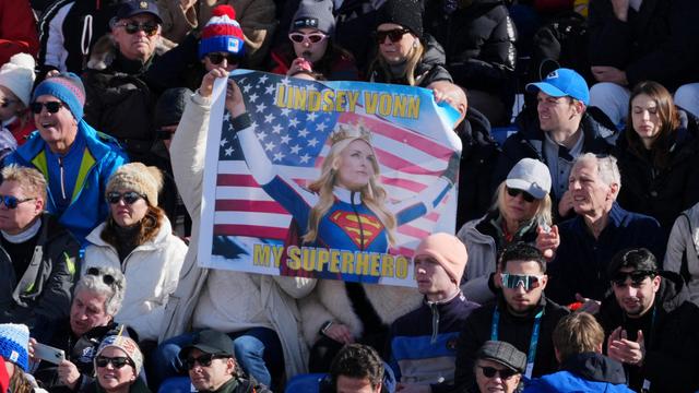 Olympische Winterspiele: Lindsey Vonn erleidet Beinbruch bei Sturz