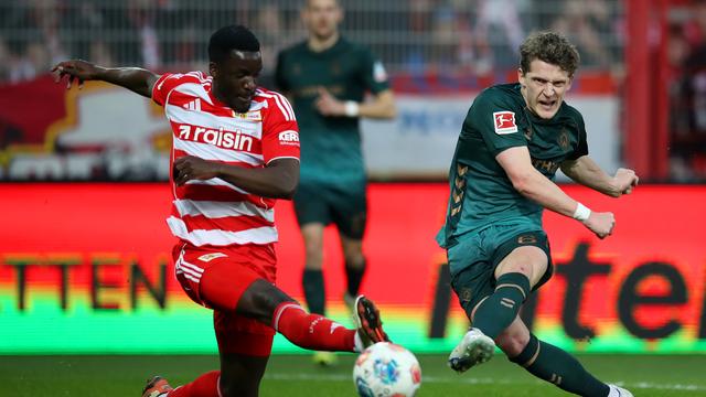  Bundesliga, 25. Spieltag – Sonntag: Bremen entkommt der Abstiegszone, kein Sieger in Hamburg