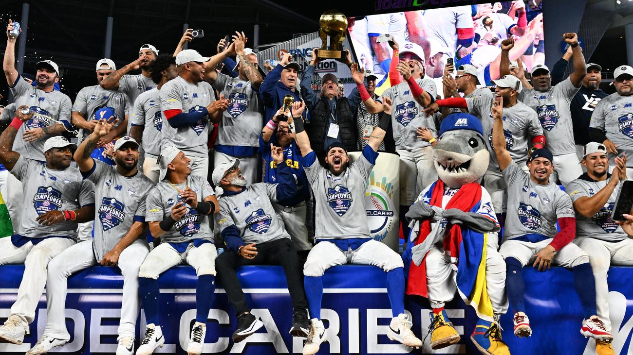 Venezuela: Venezuela schlägt USA im brisanten Baseball-Duell