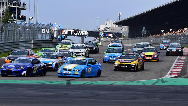 Bild: Langstrecken-Serie: Schwedischer Fahrer verunglückt am Nürburgring