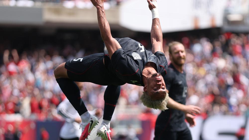 Antonee Robinson traf gerade sehr nett gegen Deutschland. Wiederholt er dieses Kunststück noch ein paar Mal ...