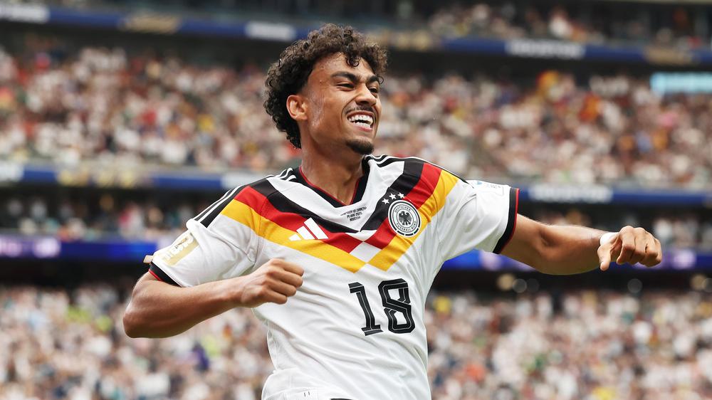 Football World Cup: Prepared the 2-1 and scored the 5-1 himself: Nathaniel Brown from Eintracht Frankfurt