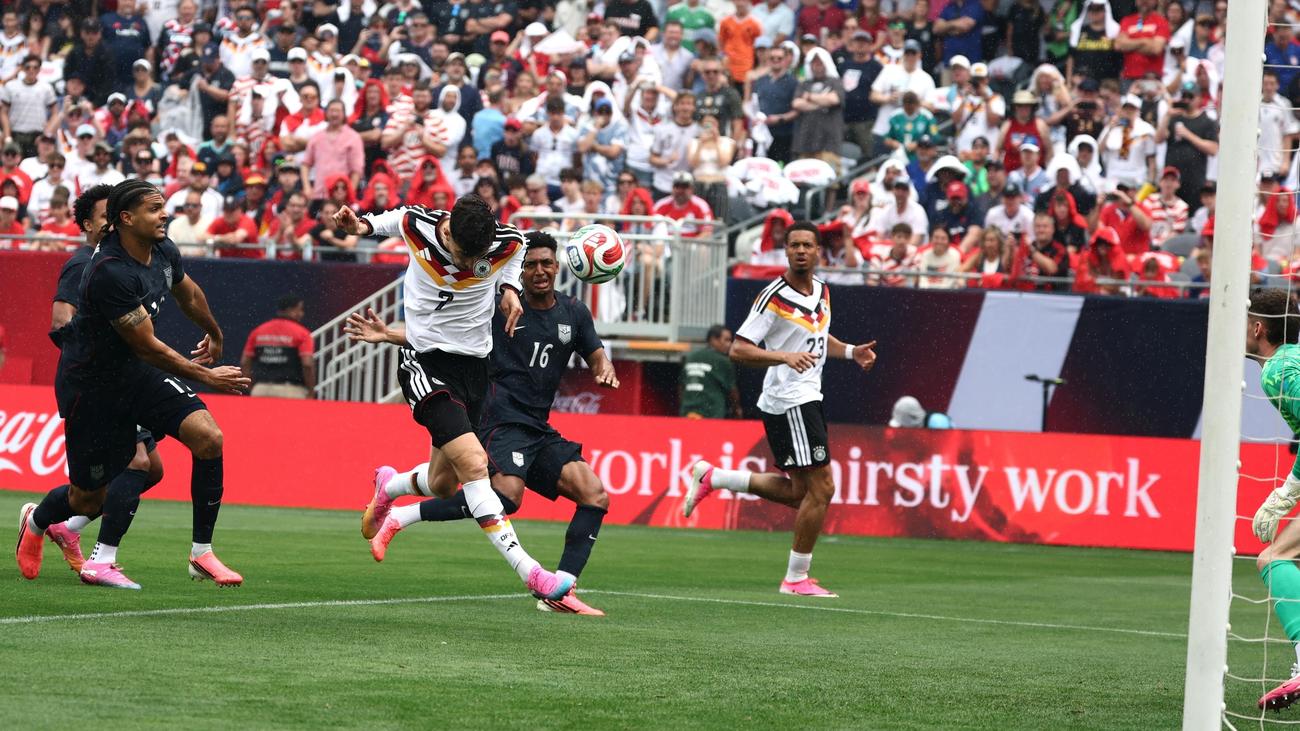Testspiel zur WM-Vorbereitung: : DFB-Elf gewinnt letztes Testspiel gegen die USA