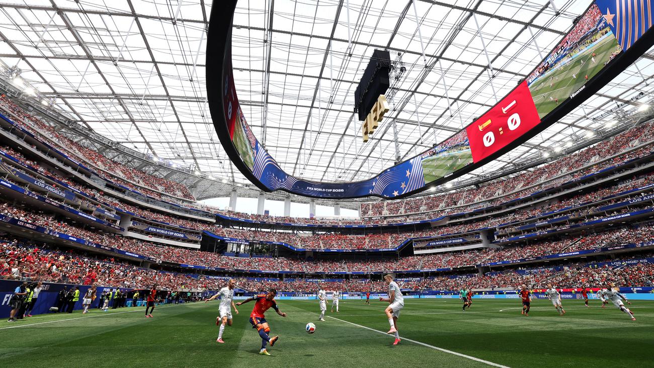 Stadien bei der Fußball-WM: Die Stadien, die Europa neidisch machen