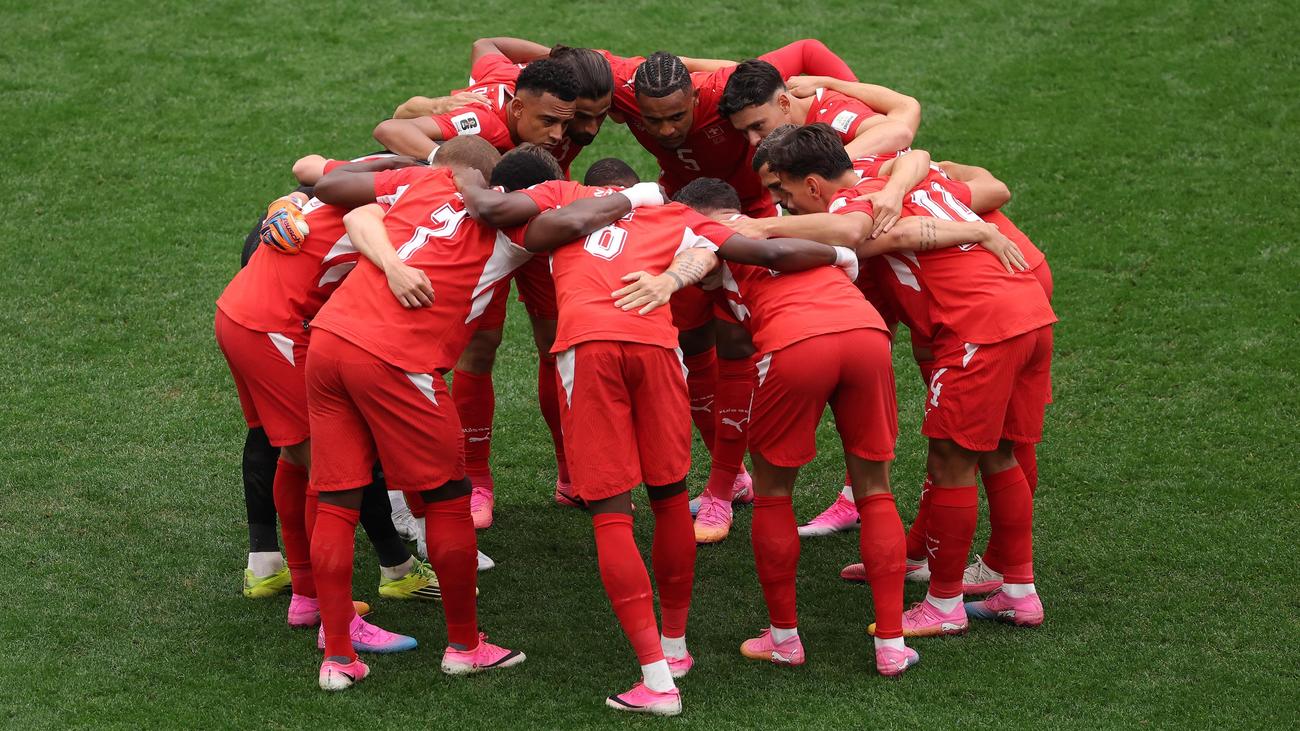 Die Schweiz bei der WM: Jetzt können die auch noch Fußball spielen?!