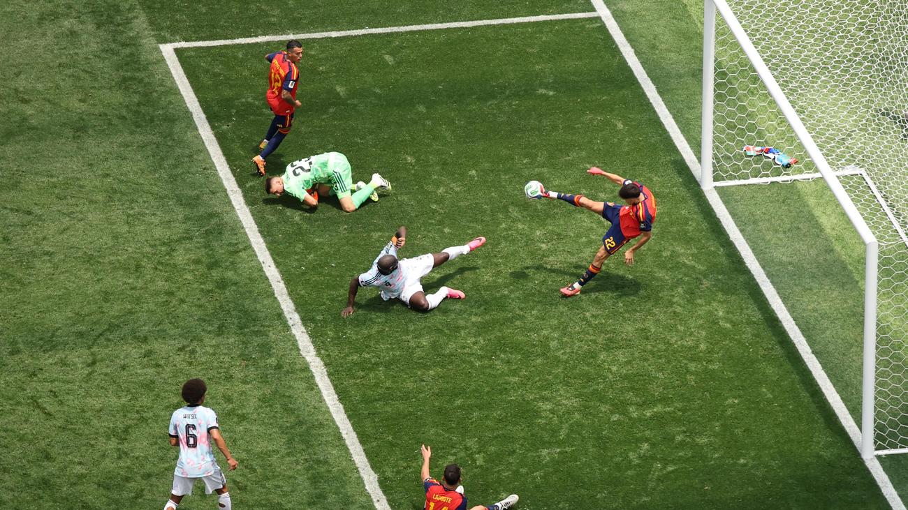 Fußball-WM heute: Sturm auf Cubarsí