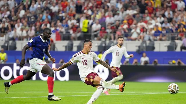 Fußball-WM: Pedro Porro erhöht auf 2:0 – Frankreichs Finaltraum droht zu platzen