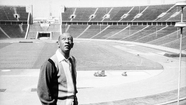 Jesse Owens: Der schwarze Sprinter, der Hitler viermal besiegte