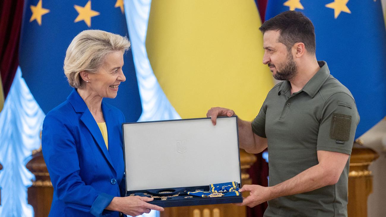 Ukraine Ursula Von Der Leyen Ist In Kiew Eingetroffen Zeit Online