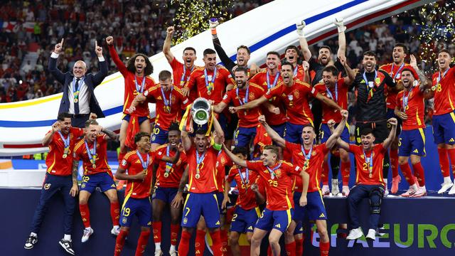 Finale der Fußball-EM: Spanisches Team stellt mit viertem EM-Sieg neuen Rekord auf