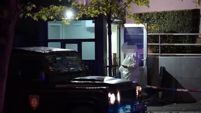 Polizist vor israelischer Botschaft in Belgrad verletzt - Angreifer getötet